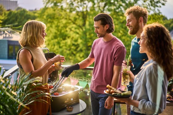 Lumin Compact Outdoor Electric Barbecue Grill, Black