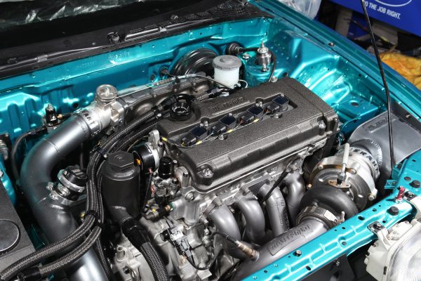 Acura Integra 1990-1993 Dress-Up Hardware Kit (DA9)